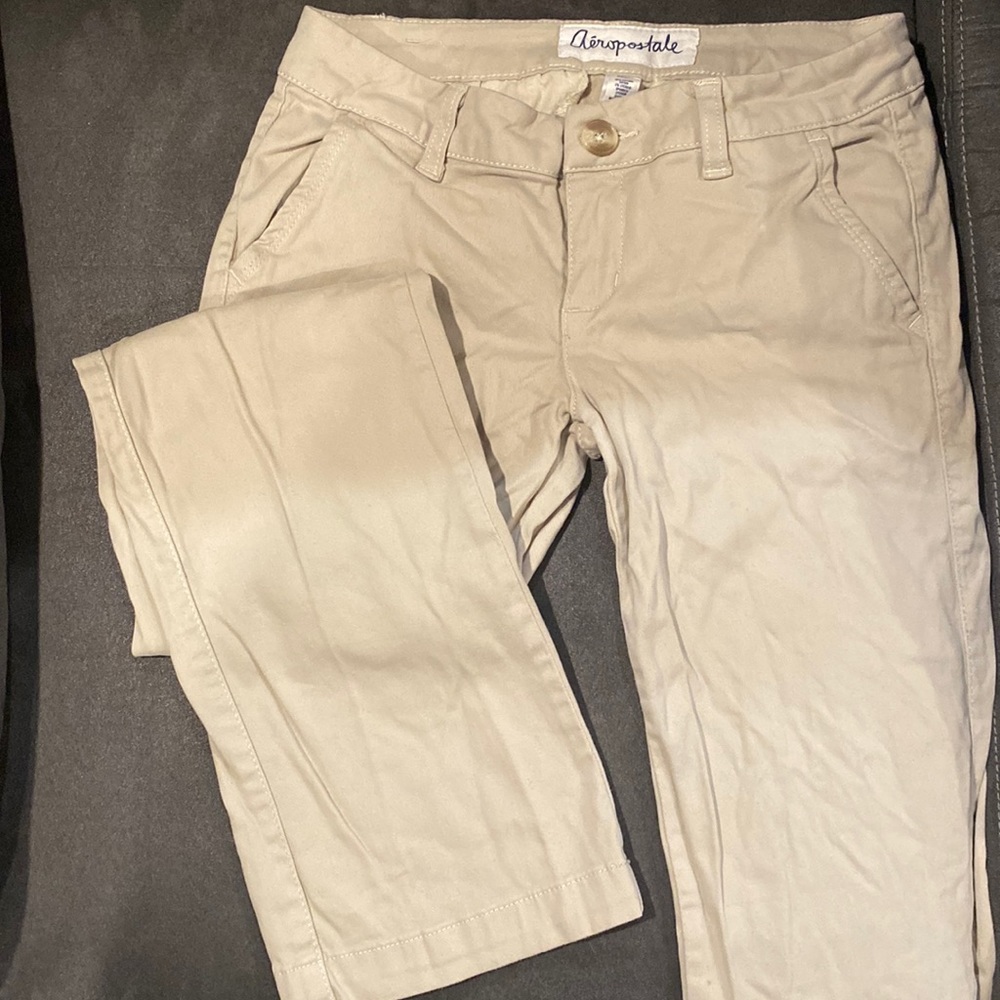 Aeropostale Woman’s Khaki Pants - 0 Short